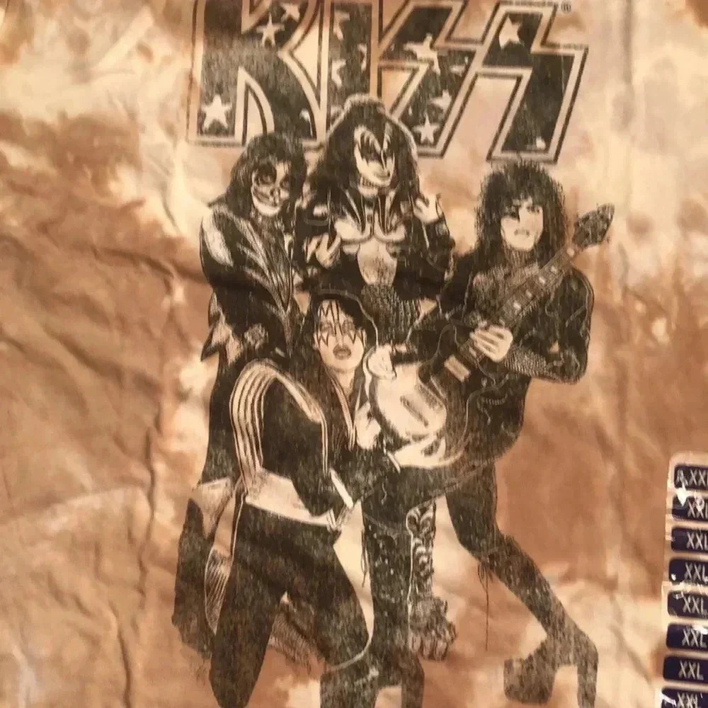 Kiss Band Original Members Hotter Than Hell Era Tee Shirt - Picture 3 of 8